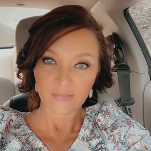 Meet your Posher, Teresa